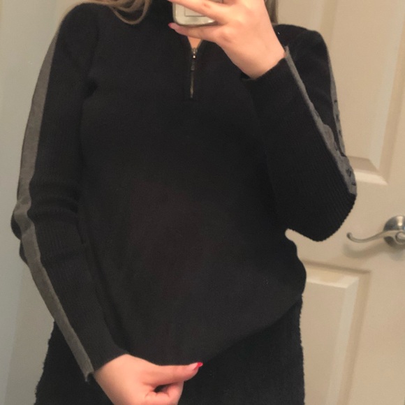 Tommy Hilfiger crewneck - Picture 3 of 5